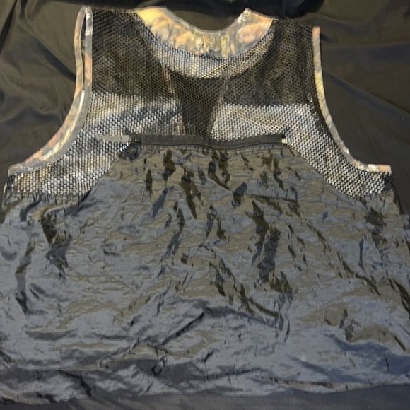 Quail Unlimited Dove Hunter Camo bird hunting vest. XL - Picture 6 of 8